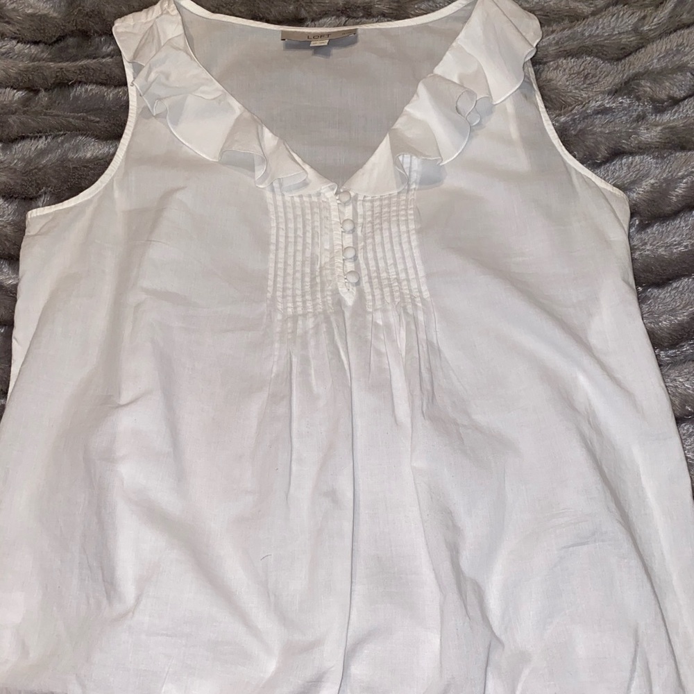 Loft sleeveless white ruffle v neck blouse
